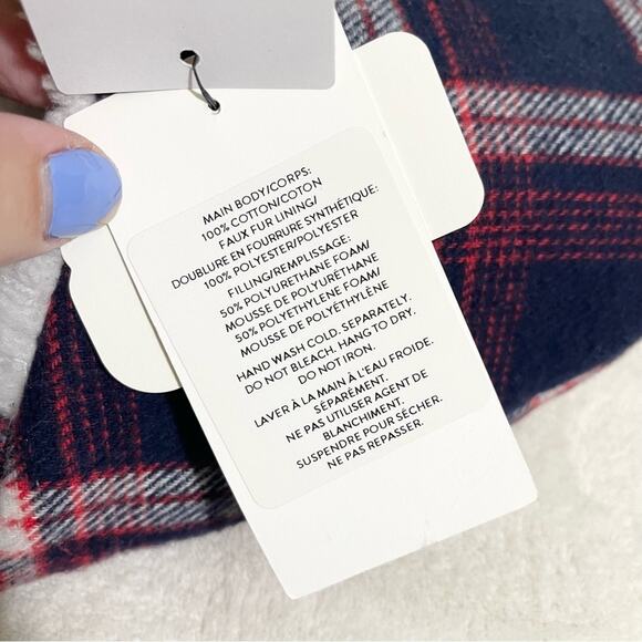 Nordstrom Closed Toe Faux Fur Lining Slippers Navy Peacoat Tartan L/XL NWT - Picture 6 of 10